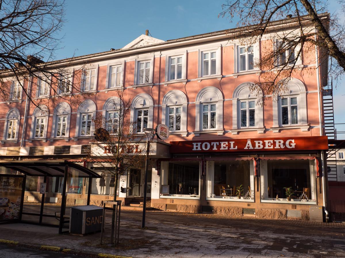 Hotel Aberg Centralhotellet Tranås Dış mekan fotoğraf